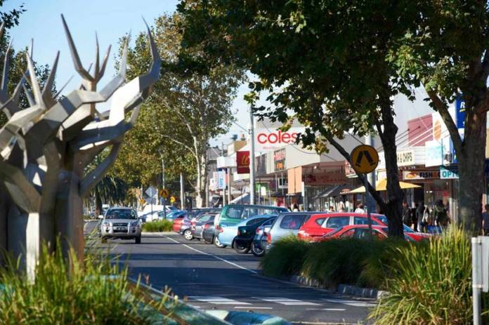 Watton Street Pedestrian Crossing Coles - Werribee